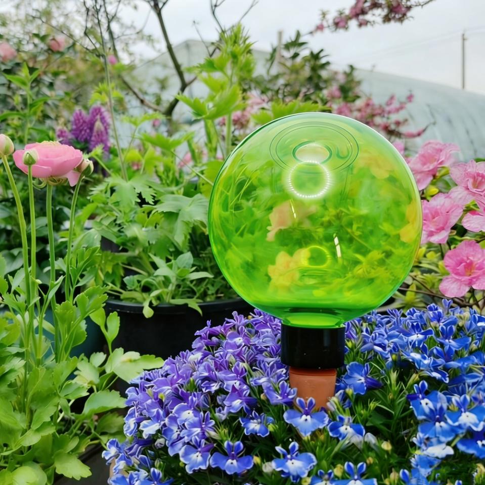Self-Watering Planter - Set di 3 Grandi Sfere Autoirriganti